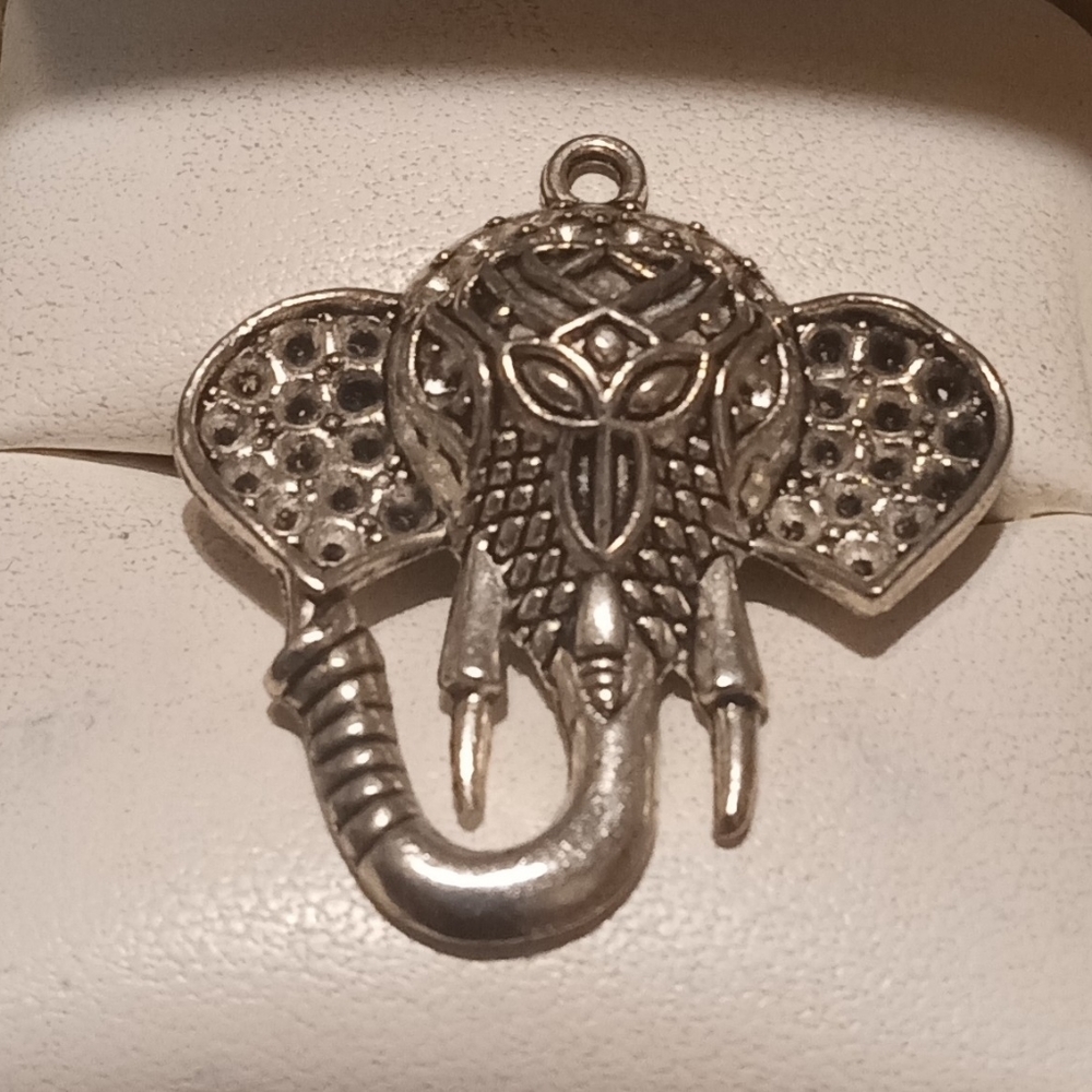 New Stainless Steel Elephant Pendant